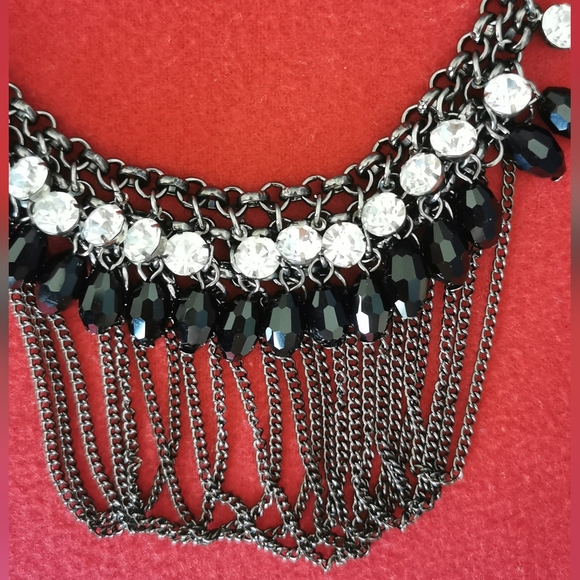 #3~NWOT. Vintage Rhinestone, beaded necklace and earring set. - Picture 3 of 3